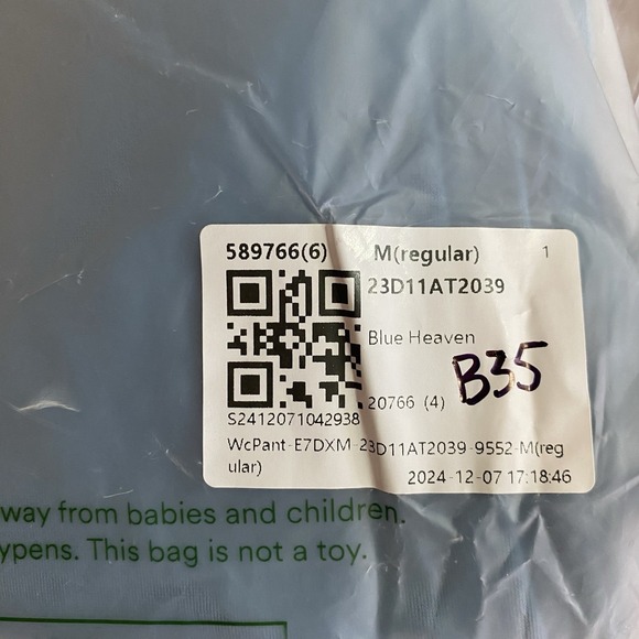 Halara NWT Flex High Waisted Back Pocket Slight Flare Work Pants Blue Medium - Picture 12 of 12